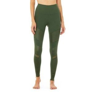 Alo Yoga Moto Leggings in Jungle/Jungle Glossy green, size SM